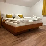 Apartmenthaus Apartment Zeuthen