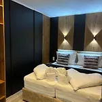 Apartmenthaus Διαμέρισμα *