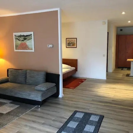 Apartmenthaus Lägenhet *