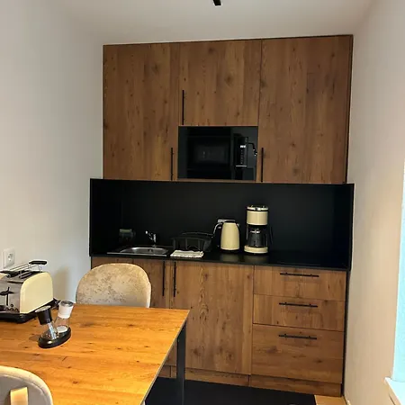 شقة Apartmenthaus 1 *