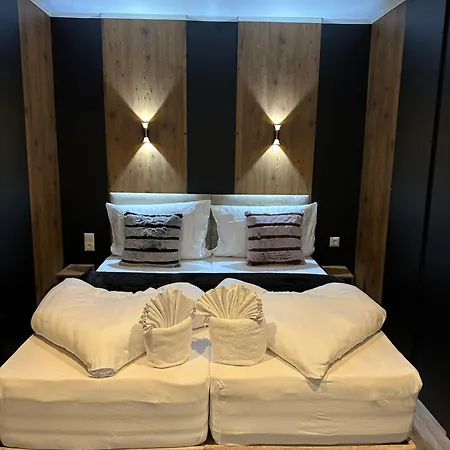 Apartmenthaus 1