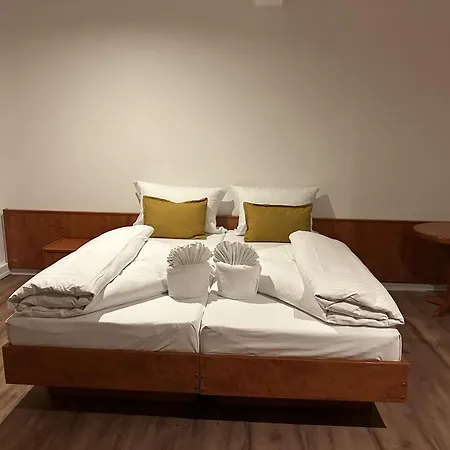 Apartmenthaus 1 Appartement *