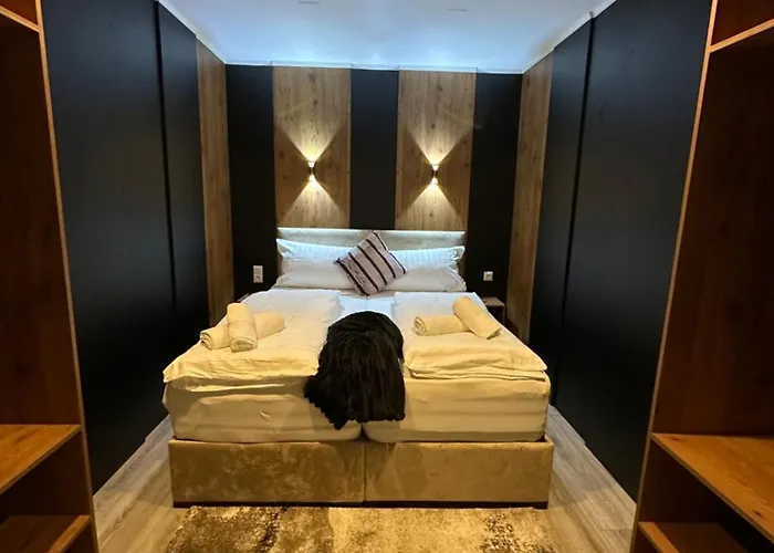 Apartmenthaus * Zeuthen